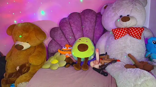 Pocahontascute 33 online show from 04.10.26