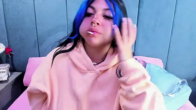 Cocoo Nuth online show from 02.06.26