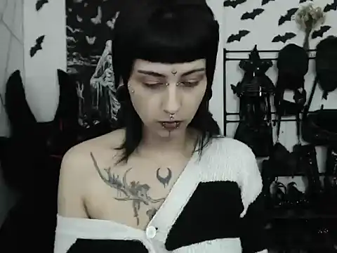 n0sferatus   online show from 04.30.26