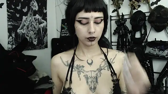 Snapshot of n0sferatus__ chatting on 07.30.26 n0sferatus online show from 07.30.26