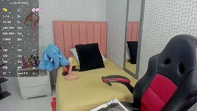 CATIAJONES online show from 03.18.26