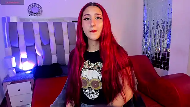 Megan wolf1  online show from 12.04.24