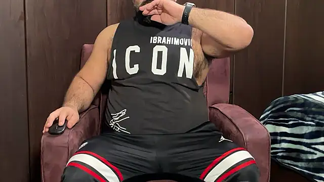 HAIRY ARAB SULTAN online show from 12.15.24