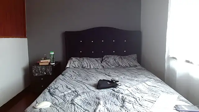 Emilia 1995 online show from 01.16.26