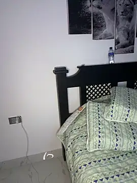 nyna 1 online show from 12.20.25