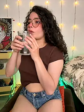 Antoniart  online show from 10.13.25