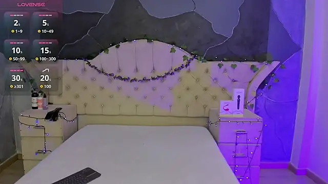 AmberGreyy  online show from 11.10.25