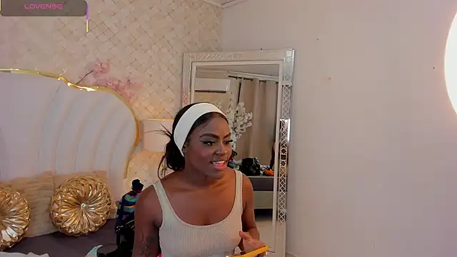 Snapshot of IsabellaBromsS chatting on 09.16.25 IsabellaBromsS online show from 09.16.25