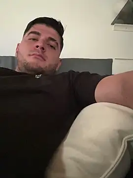 Teilor Creed online show from 02.09.25