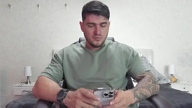 Teilor Creed online show from 03.07.25