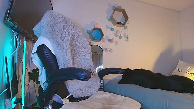 HelennaMoon  online show from 11.12.25