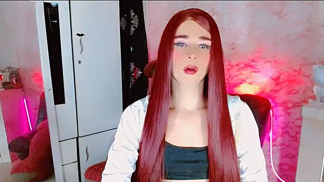Snapshot of AngelicaDark chatting on 05.12.26 AngelicaDark online show from 05.12.26