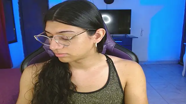 engielphoenis14 online show from 02.23.26