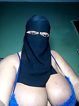 Snapshot of Loly_mor chatting on 01.11.25 Loly mor online show from 01.11.25