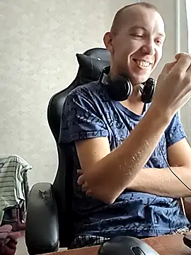 MityaXLoves online show from 12.17.25