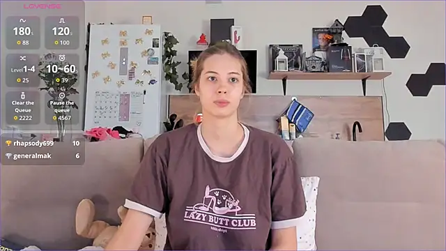 Girl alone home online show from 10.27.25