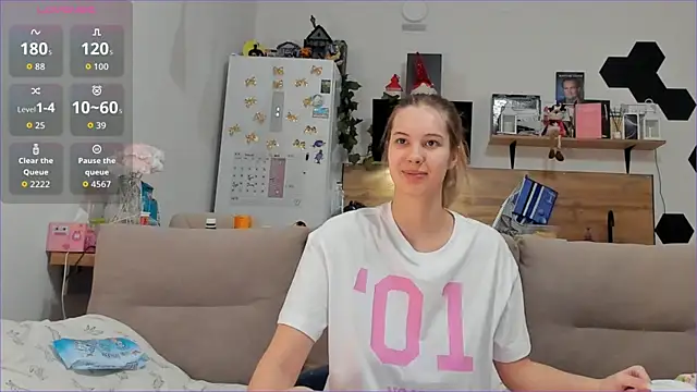 Girl alone home online show from 01.08.26