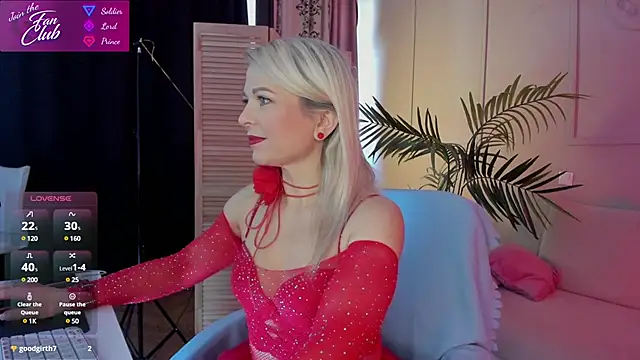 Gloria Lovely online show from 03.15.25