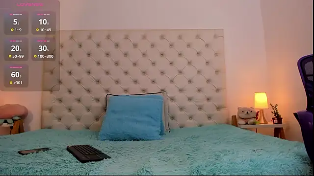 VioletaGomezCo online show from 03.04.26