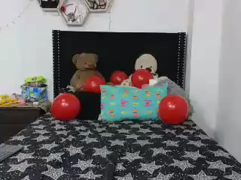 charlotte 077 online show from 02.15.25