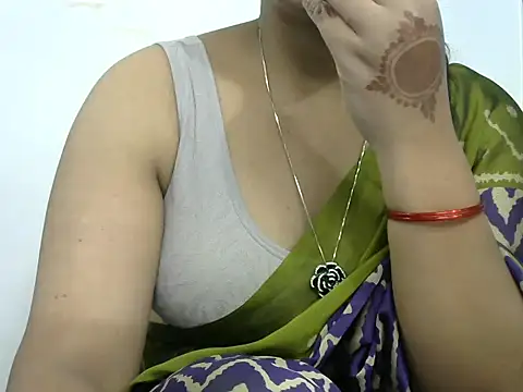 Snapshot of rashmika_reddy chatting on 01.18.26 rashmika reddy online show from 01.18.26