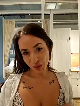 Snapshot of LydiaMaus96 chatting on 10.10.25 LydiaMaus96 online show from 10.10.25