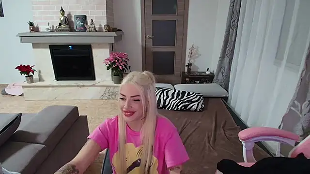 aradia demon online show from 11.24.25