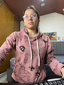 karlamorris  online show from 01.19.26