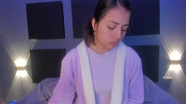 Snapshot of Sophy_SmileSweet chatting on 01.23.25 Sophy SmileSweet online show from 01.23.25