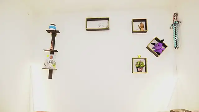 Snapshot of Sophy_SmileSweet chatting on 10.21.25 Sophy SmileSweet online show from 10.21.25