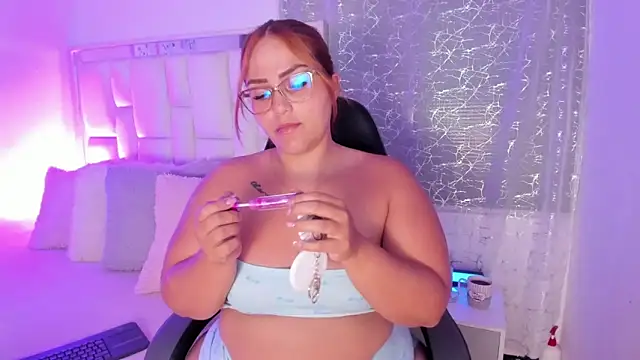 LeahxBarker online show from 04.01.26