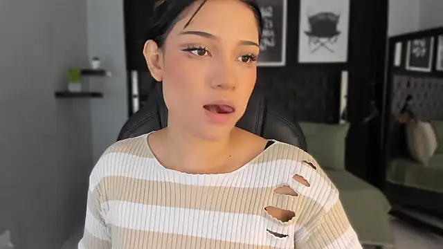 renee shelby  online show from 02.25.26