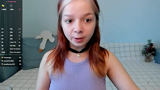 crystal lilith online show from 12.04.24