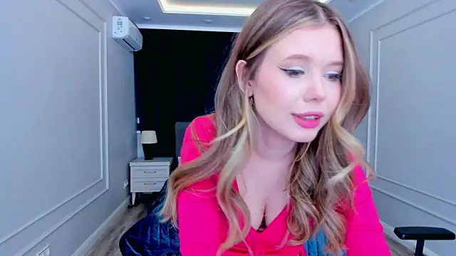 FollowLovee online show from 01.25.25