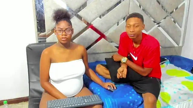 EvaxEmma online show from 05.21.26