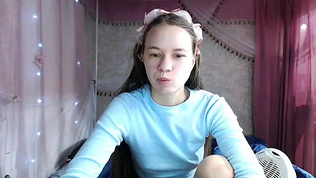 Snapshot of leila_bambi_ chatting on 02.05.26 leila bambi online show from 02.05.26