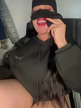 Snapshot of Noha-Sexy chatting on 12.23.24 Noha-Sexy online show from 12.23.24