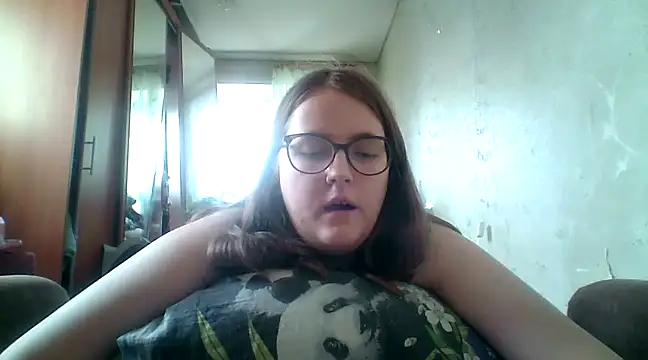 DesireMelissa online show from 03.17.25