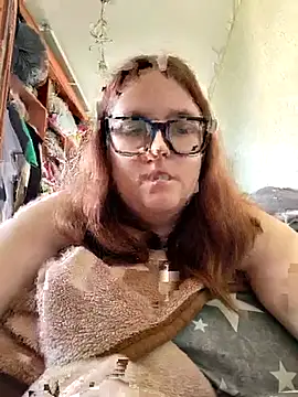 Snapshot of DesireMelissa chatting on 05.18.26 DesireMelissa online show from 05.18.26