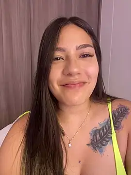 Snapshot of Latina_vanessa chatting on 01.11.25 Latina vanessa online show from 01.11.25