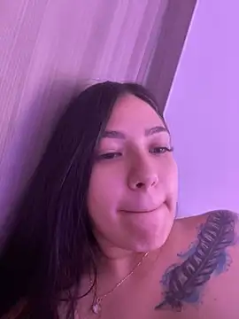 Snapshot of Latina_vanessa chatting on 01.12.25 Latina vanessa online show from 01.12.25