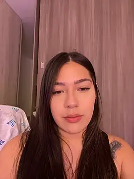 Snapshot of Latina_vanessa chatting on 02.06.25 Latina vanessa online show from 02.06.25