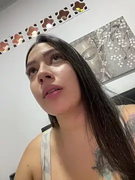 Latina vanessa online show from 02.19.26