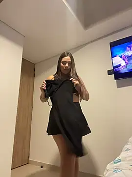 Snapshot of Latina_vanessa chatting on 07.16.26 Latina vanessa online show from 07.16.26