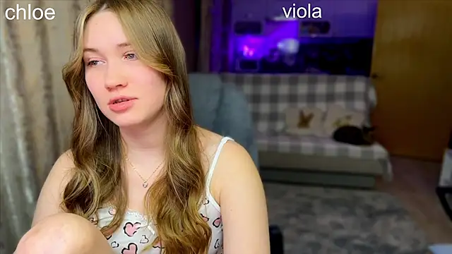 ChloeMillerMeow online show from 10.12.25