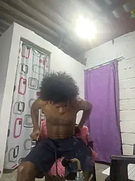 Larry-n-clouds online show from 04.04.26