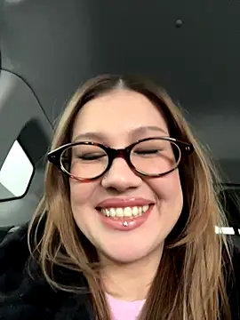 RinaCat online show from 11.18.25