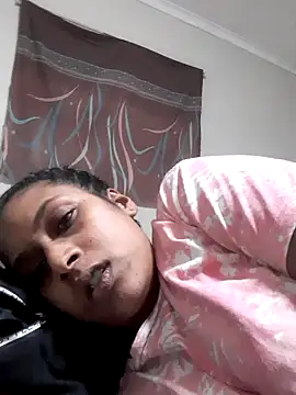 Snapshot of Sizzling_Hot22 chatting on 05.21.26 Sizzling Hot22 online show from 05.21.26