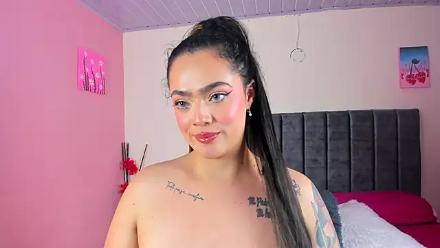 Snapshot of KayllaEvanss_ chatting on 12.28.24 KayllaEvanss online show from 12.28.24