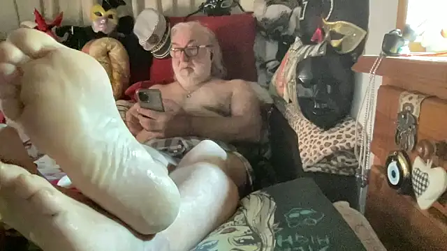 Snapshot of EroticVenetian chatting on 04.09.26 EroticVenetian online show from 04.09.26